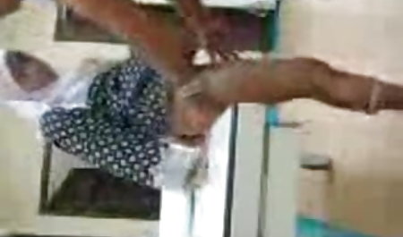 तीनों में वीडियो फिल्म ब्लू बिस्तर में संयुक्त के साथ रूसी गर्लफ्रेंड