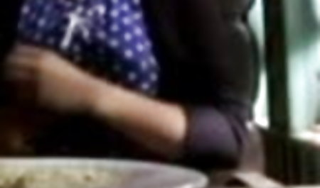 उसके गंदे काम के लिए रसोई घर में नौकरानी पोर्न मूवी इन हिंदी सज़ा