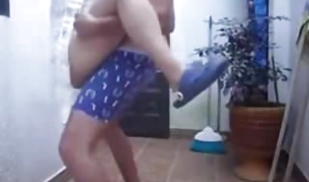 स्मोक्ड ब्लू video और चूसा से उसके