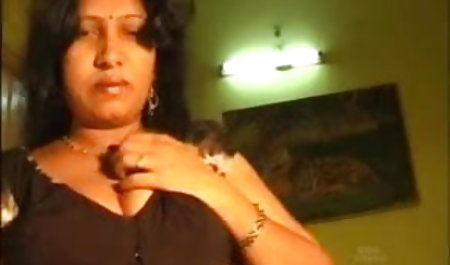 मेरे जंगली माँ के साथ एक प्रेमी हिंदी विडियो फिल्म पर एक छिपा कैमरा