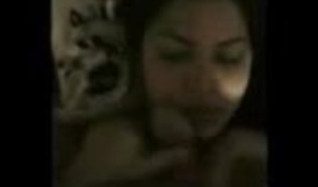उसकी सारी विकृत मालकिन की योनी फट bf हिंदी फिल्म गई थी ।