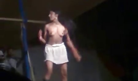 लेस्बियन रात विलू मूवी क्लब पार्टी