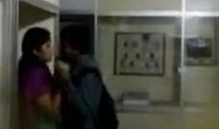 किसी के पिछवाड़े में एक शराबी फिल्म पर पत्नी