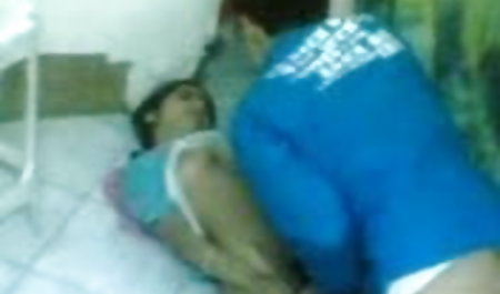 मैक्सिकन एक वेश्या के बाल ले लिया और यह बहुत ही हिन्दी बुलु फिल्म रूखी तली ।