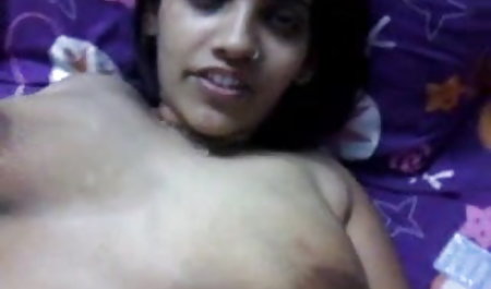 न्यडिस्ट समुद्र तट पर कोमल ब्लू video किटी