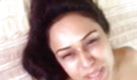 बेचा अपनी दुल्हन परिवार के बजट की अंग्रेजी ब्लू फिल्म विडियो भरपाई के लिए
