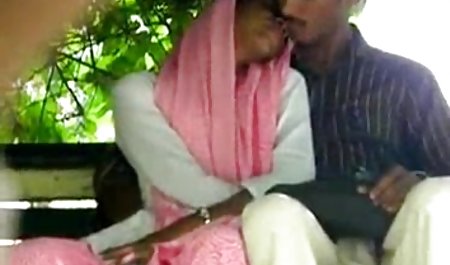 खिलौनों से चुदाई के लिए के बाध्य हिंदी ब्लू फिल्म वीडियो आदमी