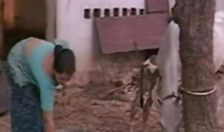 हाथ में महिलाओं के पेशाब ब्लू पिक्चर दिखाएं और संभोग सुख