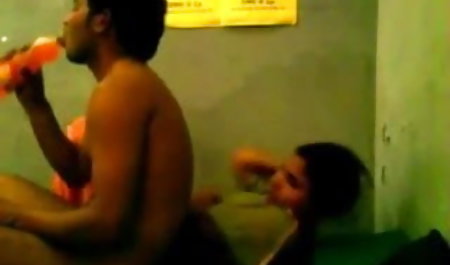 जेनसन लालच में एक युवा bf bf फिल्म पुरुष के चारपाई