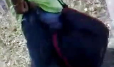 पैसे के ब्लू फिल्म के गाने लिए कोई भी छोड़ दिया